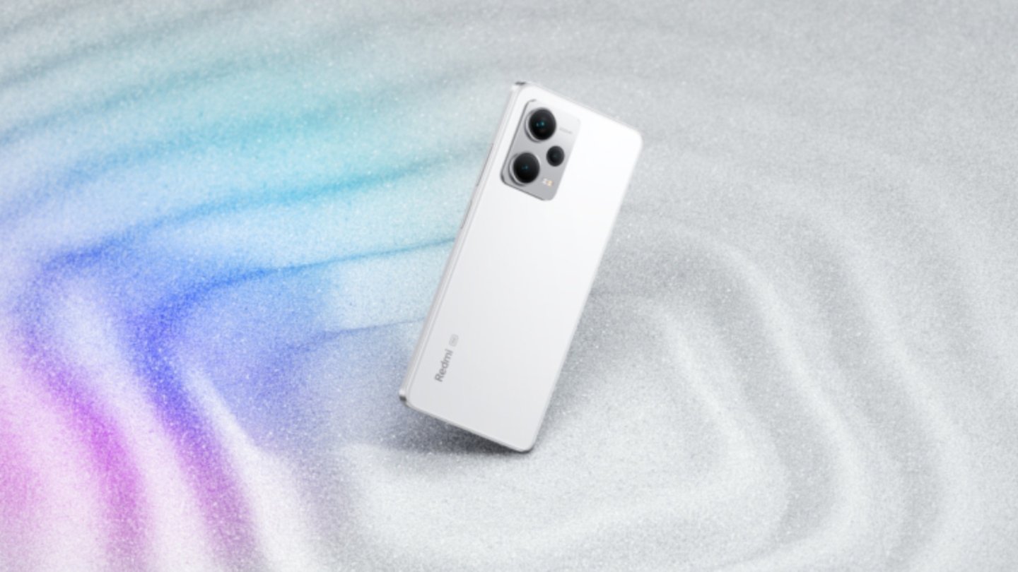 Redmi Note 12 en color blanco