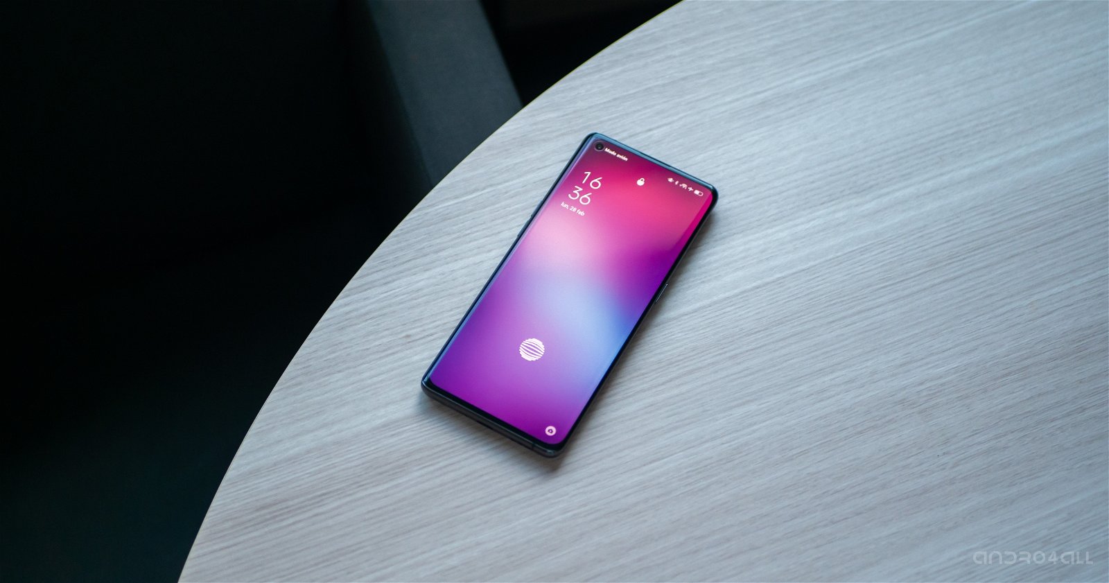 OPPO Find X5 Pro, pantalla